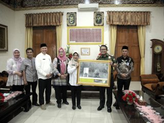 Penangkaran Badak Jawa Dongkrak Ekonomi Masyarakat