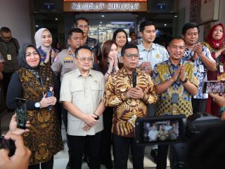 Gubernur Banten Andra Soni Perpanjang Program Pembebasan Pokok dan Sanksi PKB Hingga 31 Oktober 2025