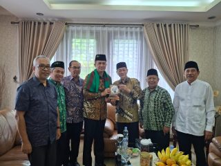 Menteri Transmigrasi Bersilaturahmi dengan PB Mathlaul Anwar, Bahas Sinergi untuk Bangsa